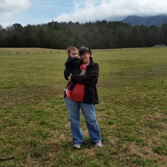 Meet your Posher, Diane - Picture 7 of 8